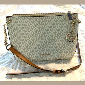 Michael Kors Lillie Large Messenger Handbag, Vanilla/Acorn